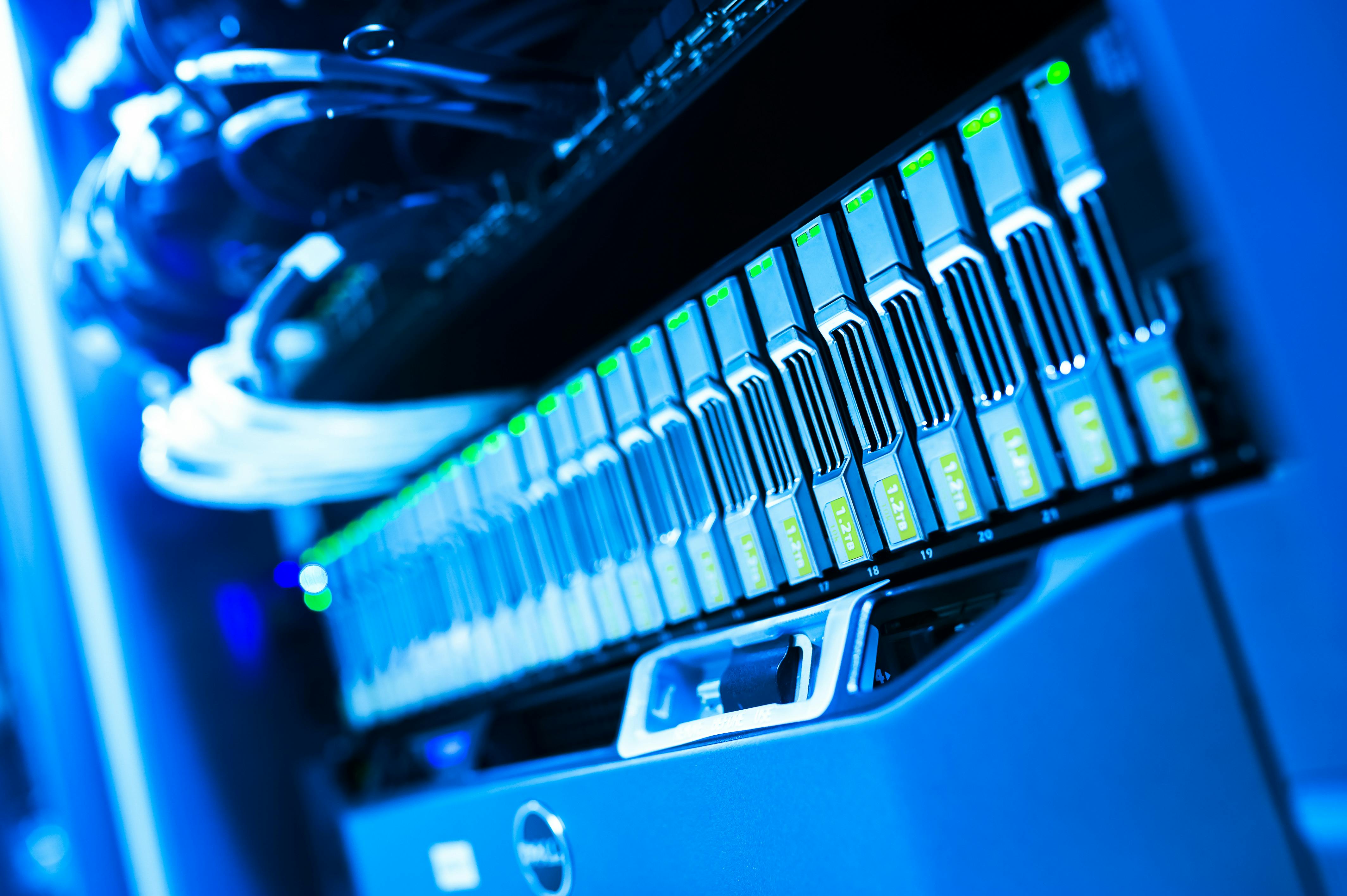 Cloud infrastructure network equipment with LED status indicators